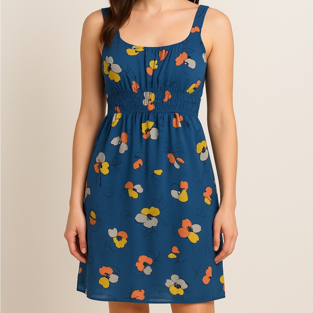 🌸 Bar III Blue Floral Sleeveless Smocked Waist Mini Dress – Size Large 🌸